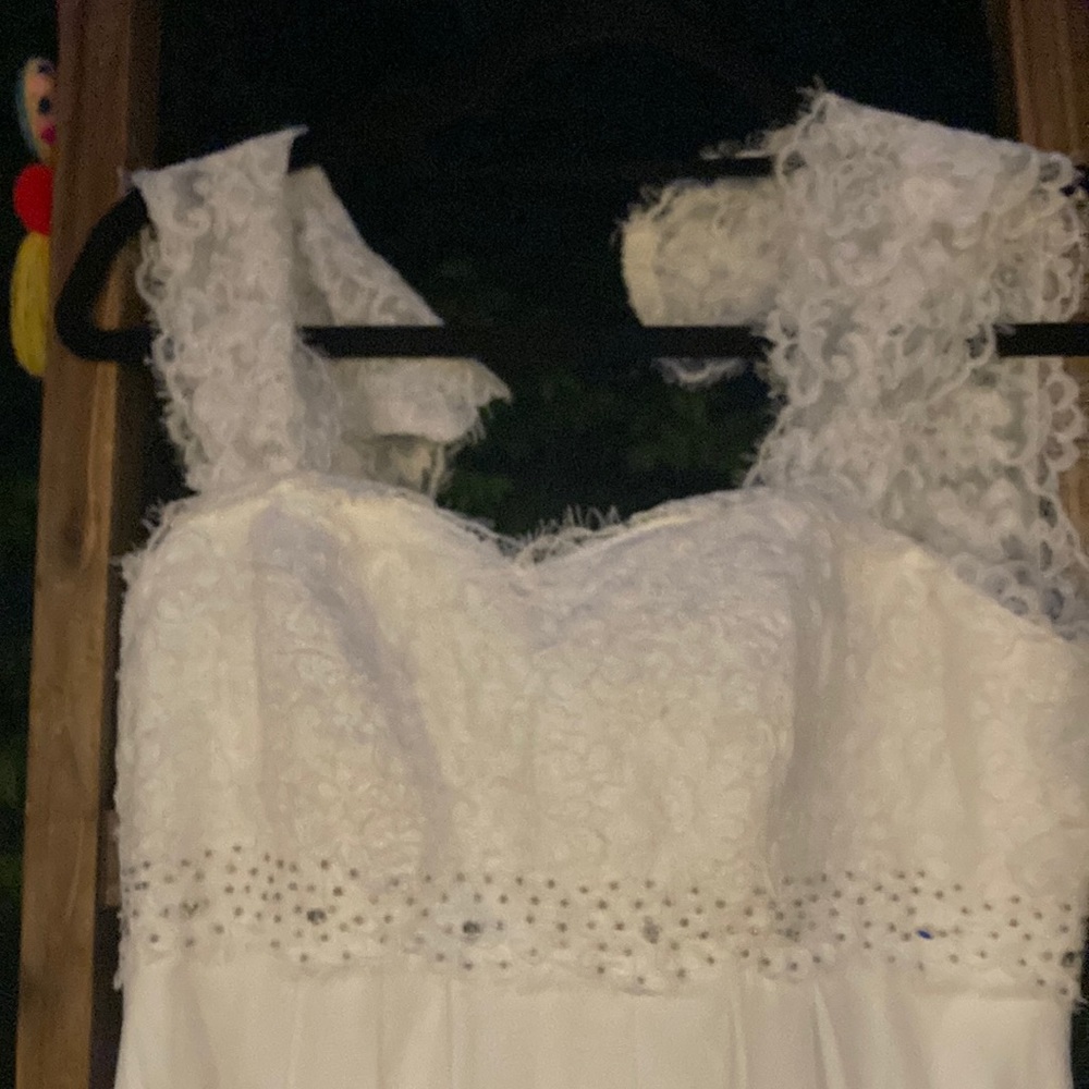 Love this dress, ordered it for my wedding